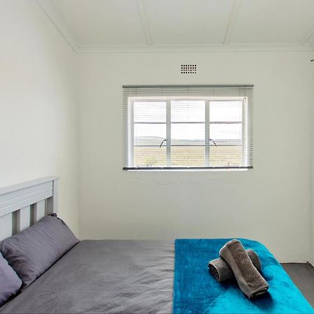 Wiggins Self Catering Apartment Jacobs Bay Exterior photo
