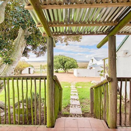Wiggins Self Catering Apartment Jacobs Bay Exterior photo